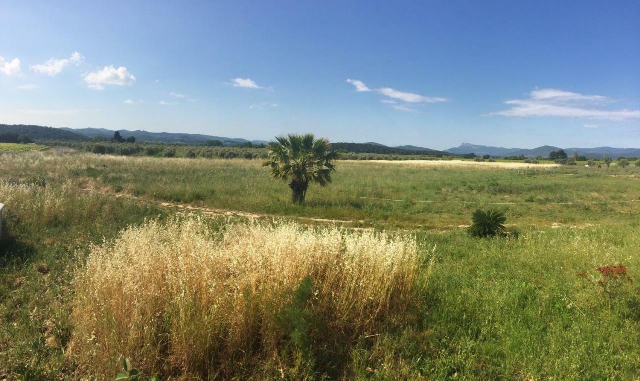 Domaine De Camp Joyeux Lägenhet Puget-Ville Exteriör bild